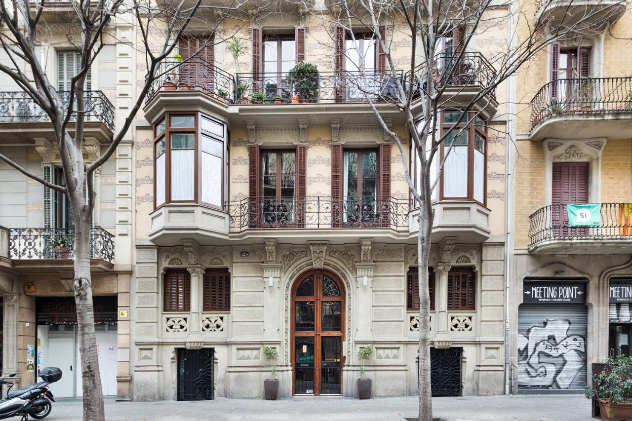 Central Apartments Barcelona Eksteriør billede